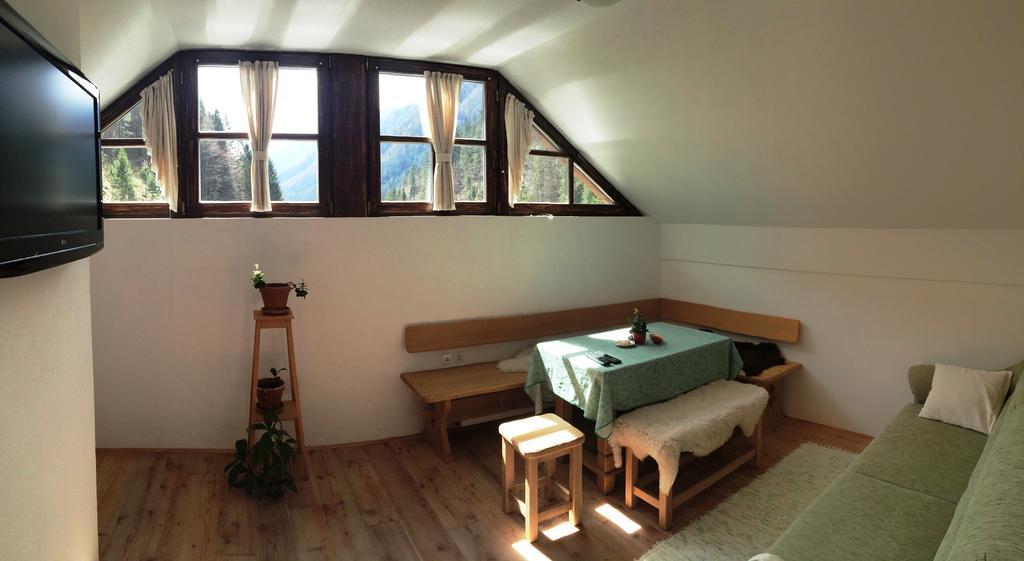 Apartments Pod Macesnovo Streho 솔차바 외부 사진